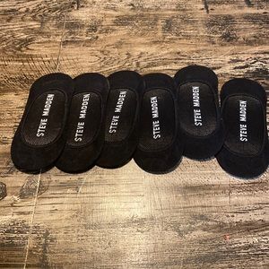 New, Steve Madden no-show socks